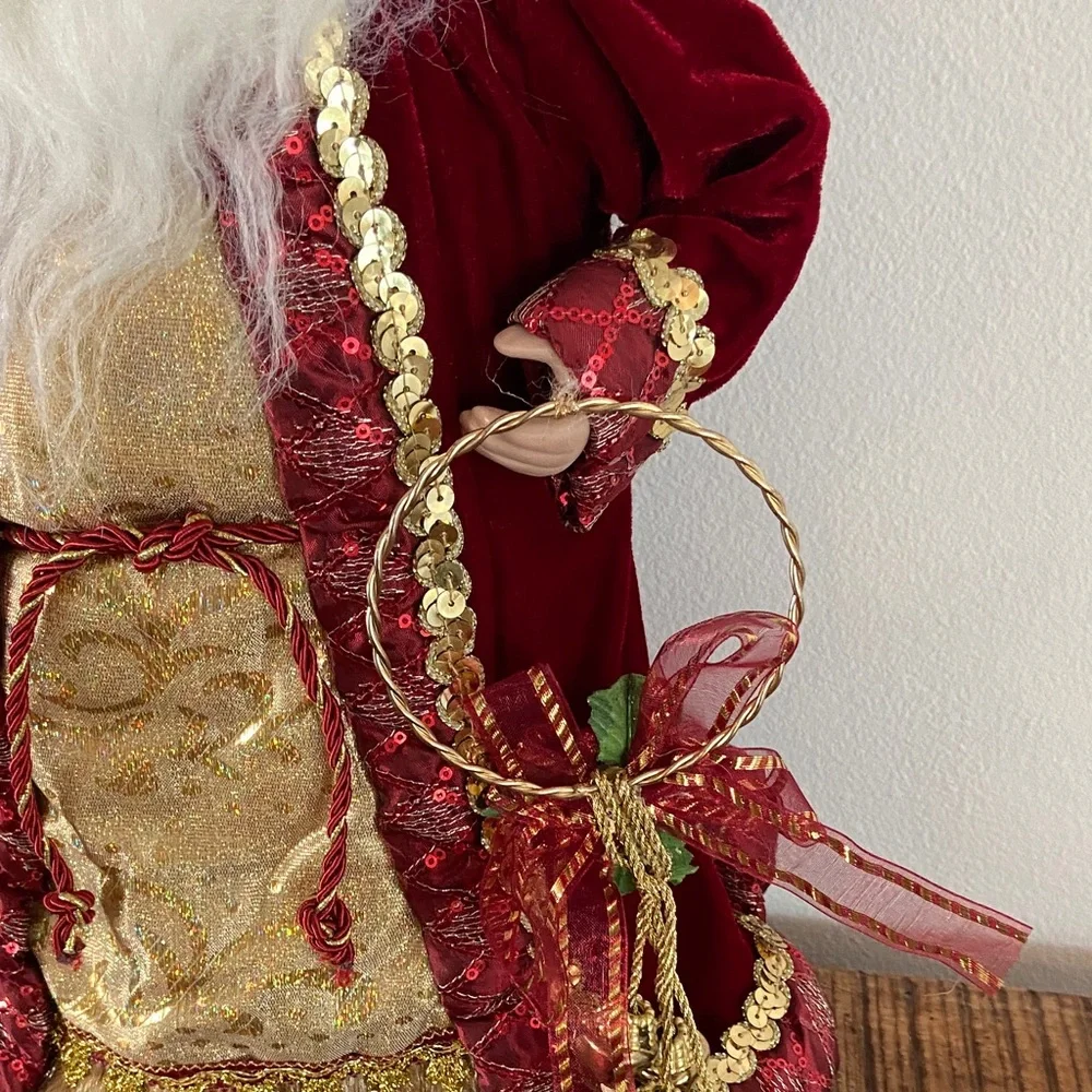 Santa Tree Topper 16” tall - Picture 5 of 6